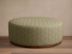 Ryles Plinth Ottoman – ANDIE OLIVE, 42" pour atelier